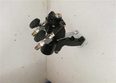 Kompakt Poliüre Poliüretan Püskürtme Tabancası 0.4-0.8Mpa Hava Girişi 210*210*100mm