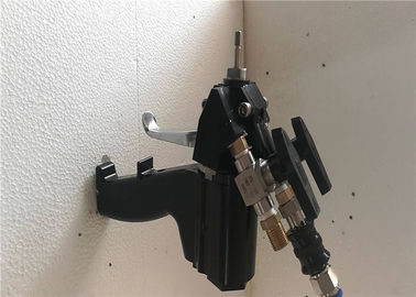 24Mpa Poliüretan Püskürtme Tabancası 2.0kg Hafif Köpük Yalıtımı